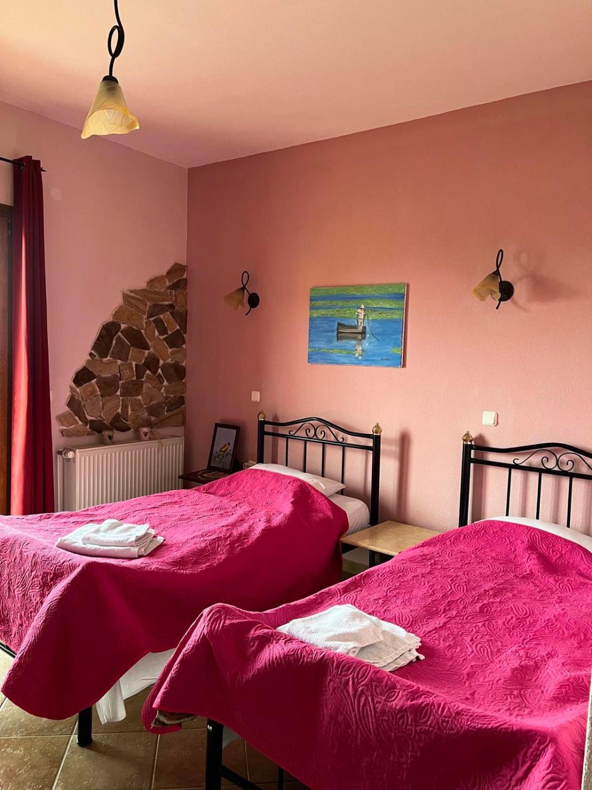 Guesthouse Kerkinitis Lithótopos 外观 照片