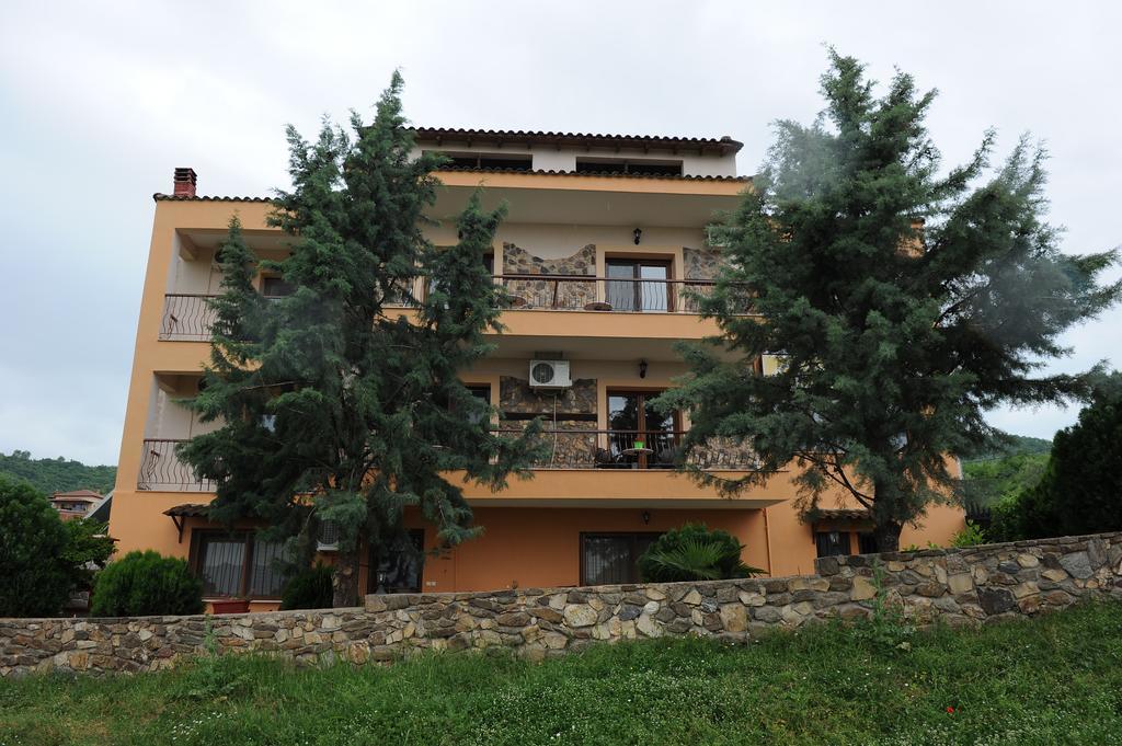 Guesthouse Kerkinitis Lithótopos 外观 照片